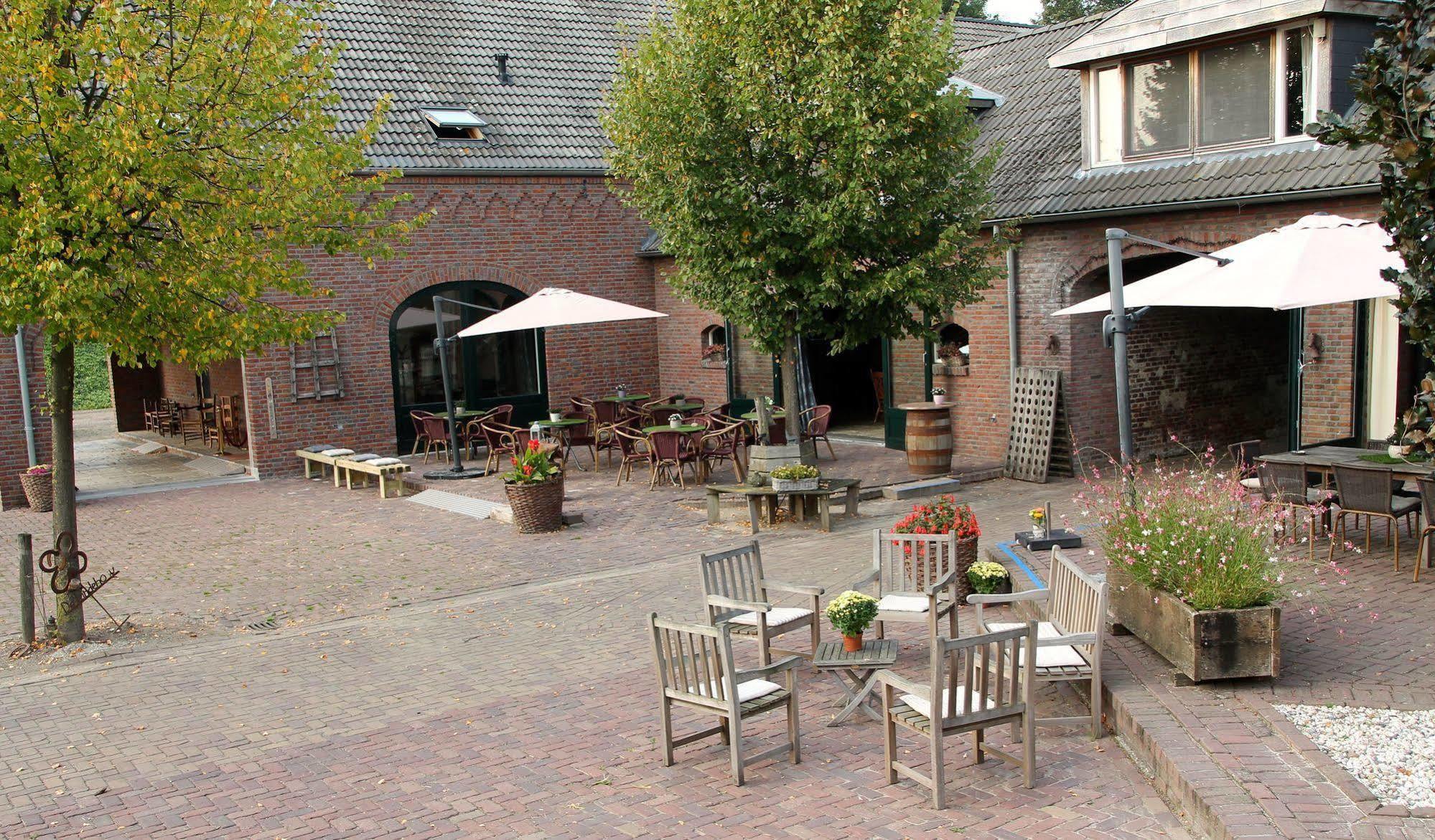 Hotel Herberg De Lindehoeve Grubbenvorst 외부 사진